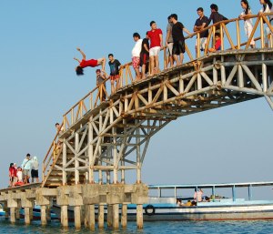 bridge-jump-off